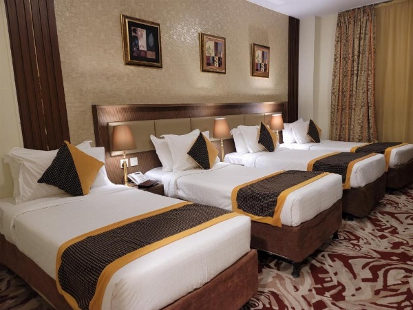 Hotel Golden Tulip Qasr Al Ansar image 16