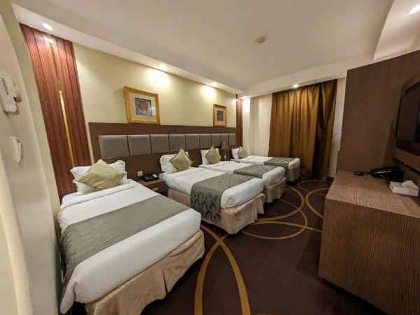 Hotel Golden Tulip Qasr Al Ansar image 29