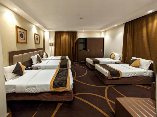 Hotel Golden Tulip Qasr Al Ansar image 31